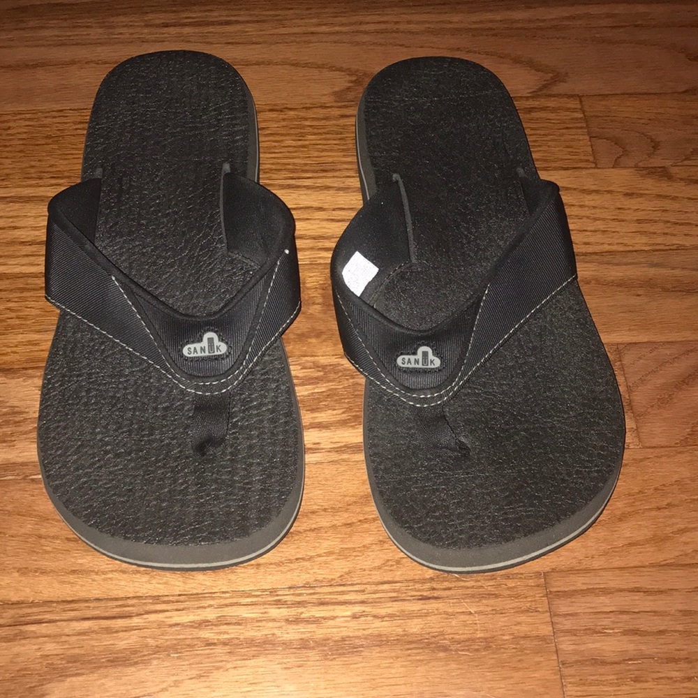 Men’s sandals